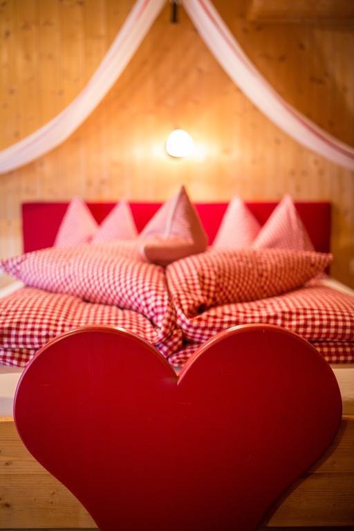 Berggasthaus Agritur Moserhof Braies  Eksteriør bilde