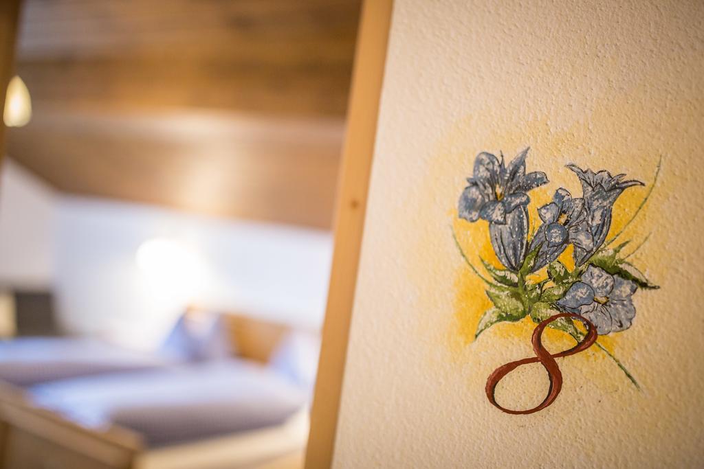 Berggasthaus Agritur Moserhof Braies  Eksteriør bilde
